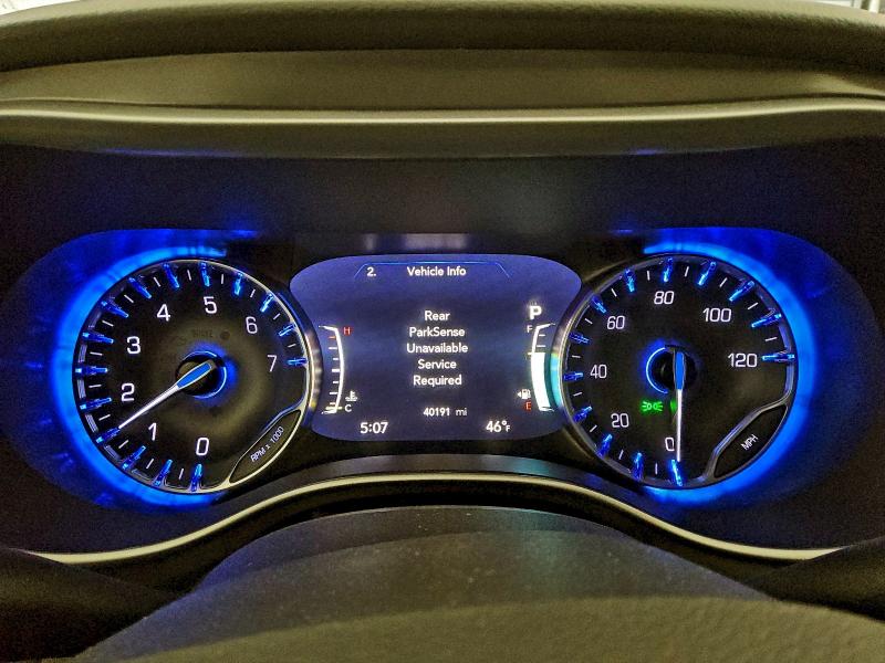 Фото 9 - CHRYSLER MINIVAN