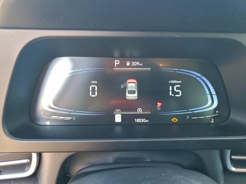 Фото 9 - HYUNDAI ELANTRA