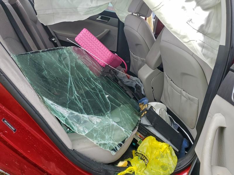 Фото 10 - HYUNDAI SONATA