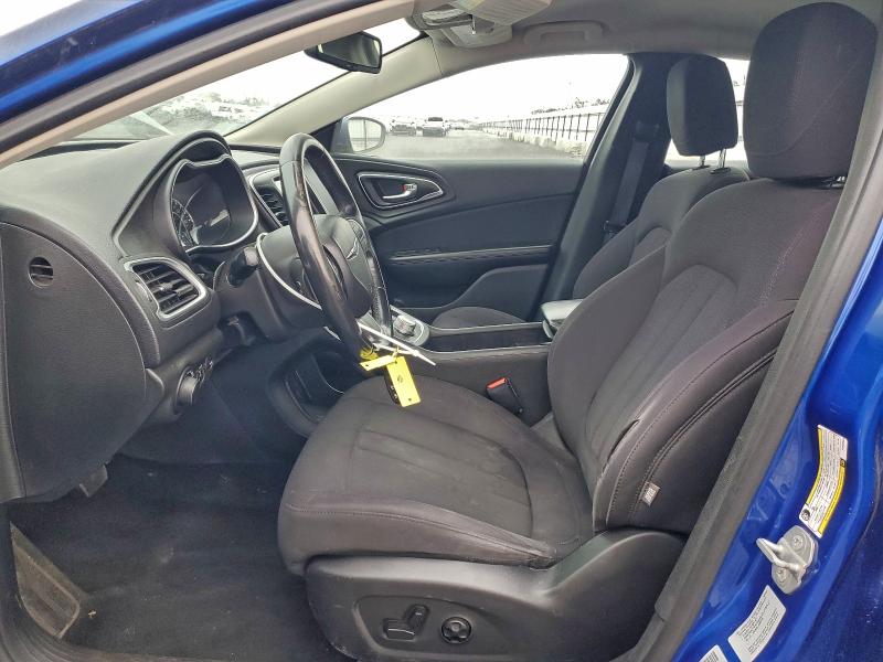 Фото 7 - CHRYSLER 200