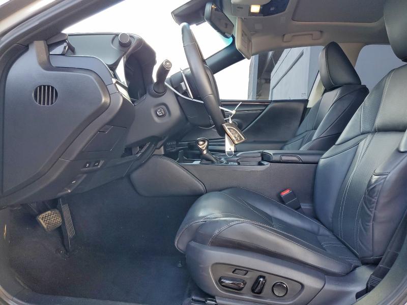 Фото 7 - LEXUS ES350