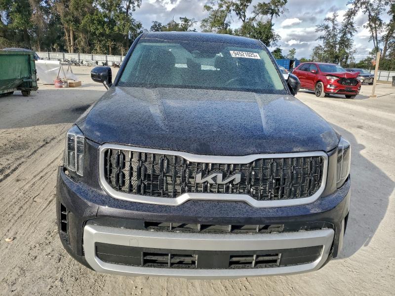 Фото 5 - KIA TELLURIDE