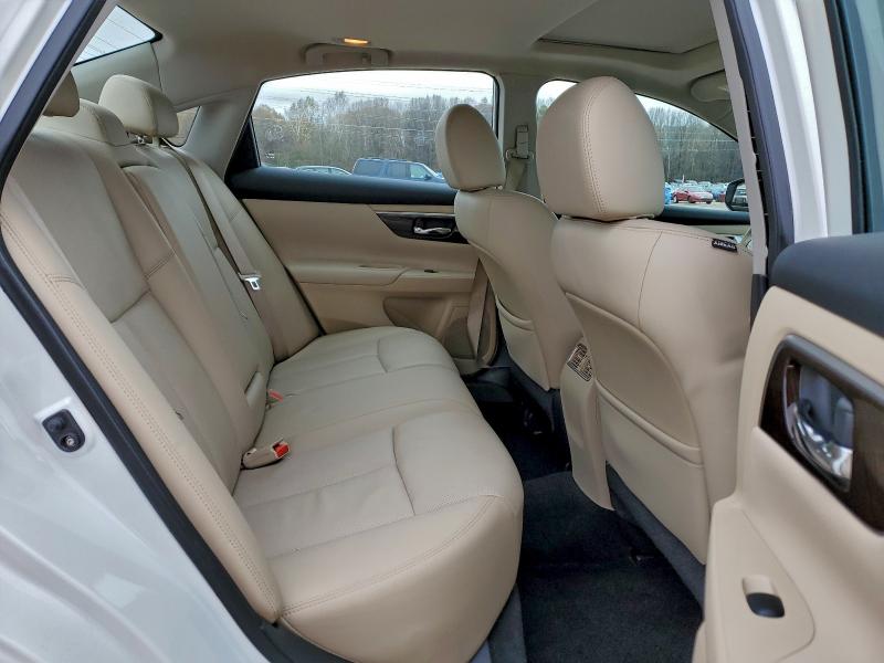 Фото 10 - NISSAN ALTIMA