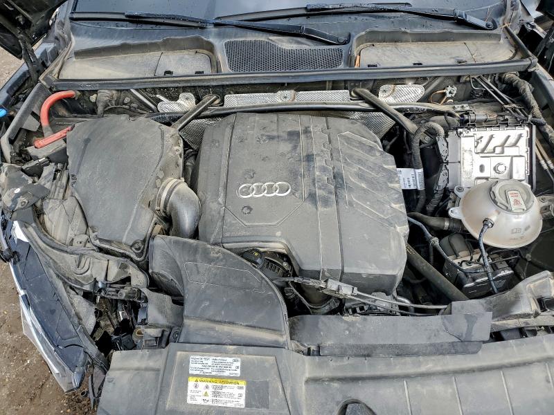 Фото 12 - AUDI Q5