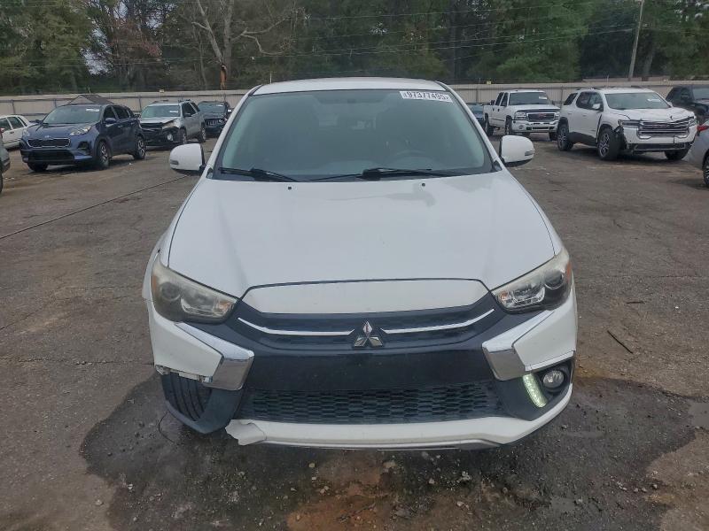 Фото 5 - MITSUBISHI OUTLANDER
