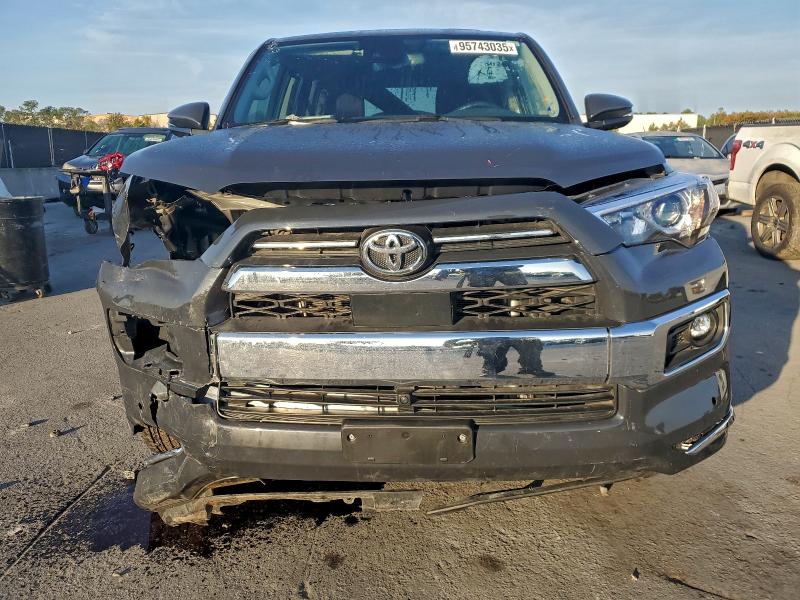 Фото 5 - TOYOTA 4RUNNER