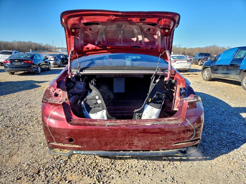 Фото 6 - HYUNDAI GENESIS