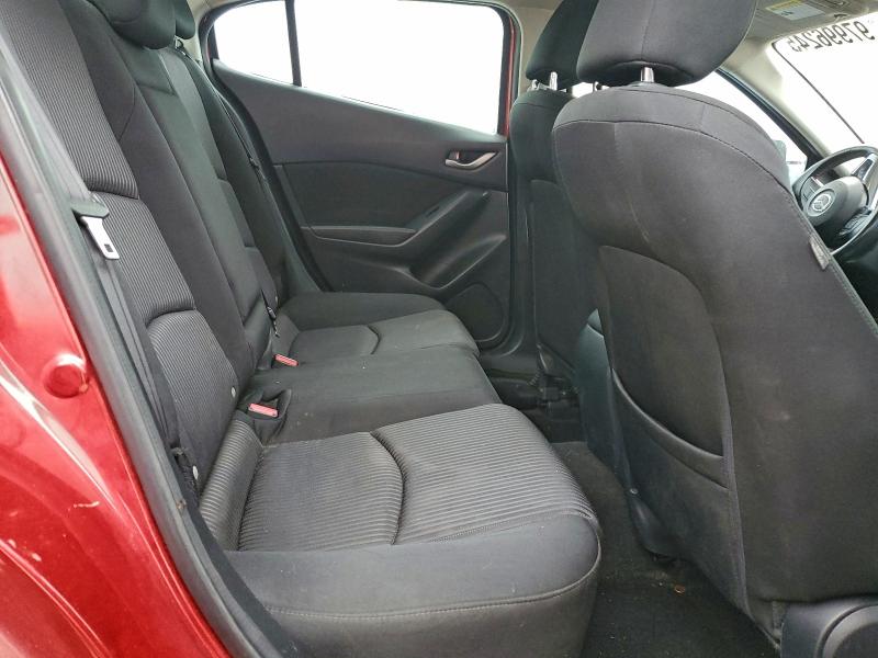 Фото 10 - MAZDA 3