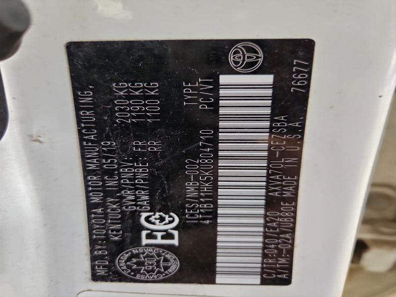 Фото 13 - TOYOTA CAMRY