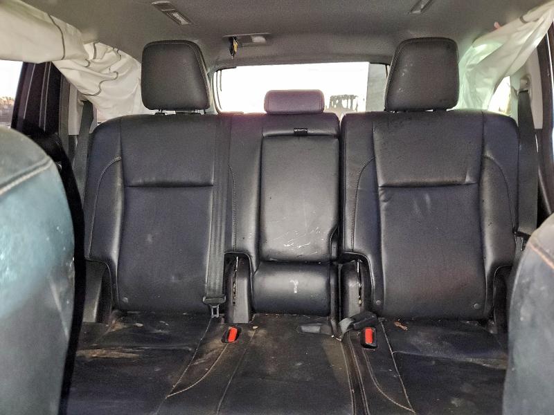 Фото 10 - TOYOTA HIGHLANDER