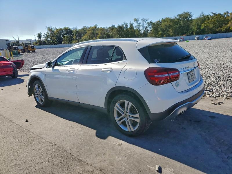 Фото 2 - MERCEDES-BENZ GLA-CLASS