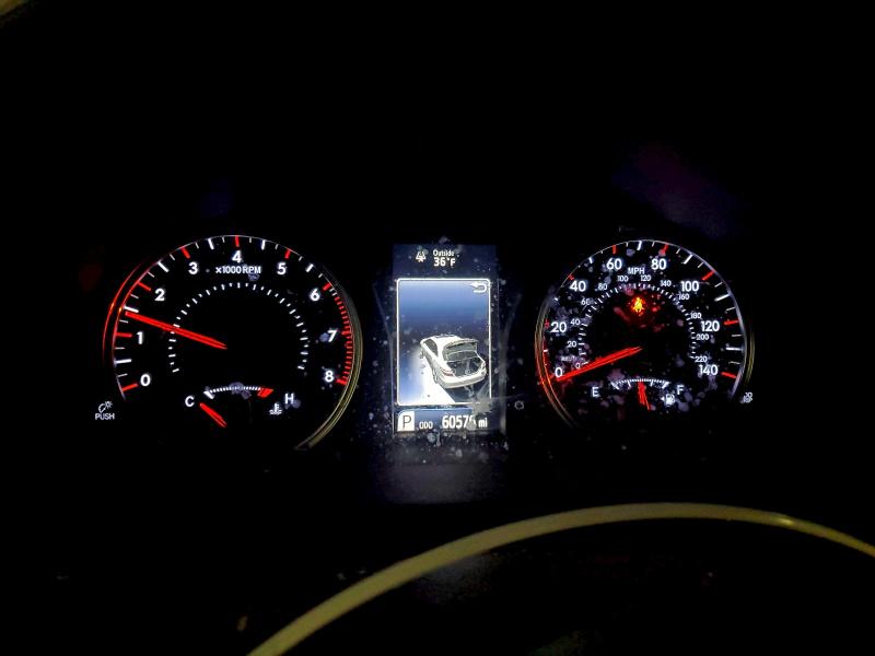 Фото 9 - TOYOTA CAMRY