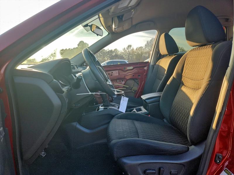 Фото 7 - NISSAN ROGUE