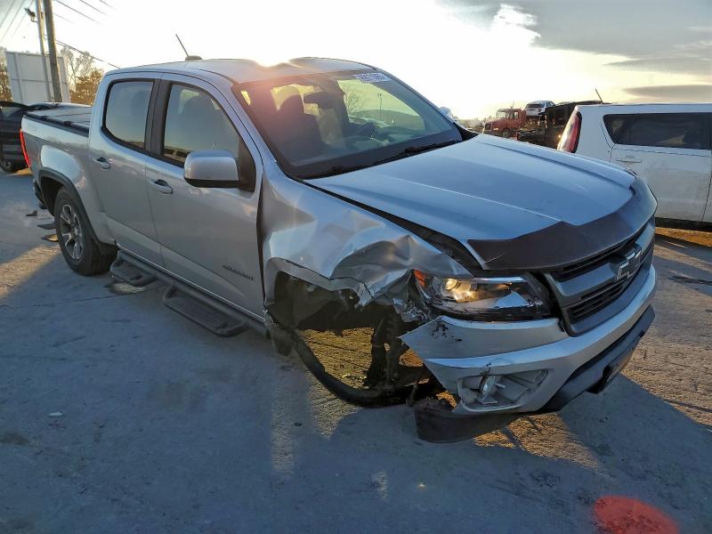 Фото 4 - CHEVROLET COLORADO
