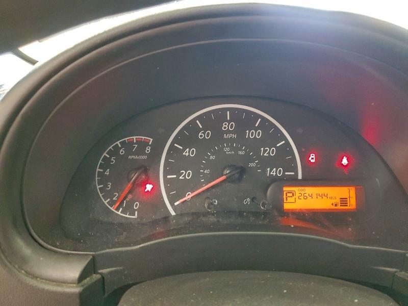 Фото 9 - NISSAN VERSA