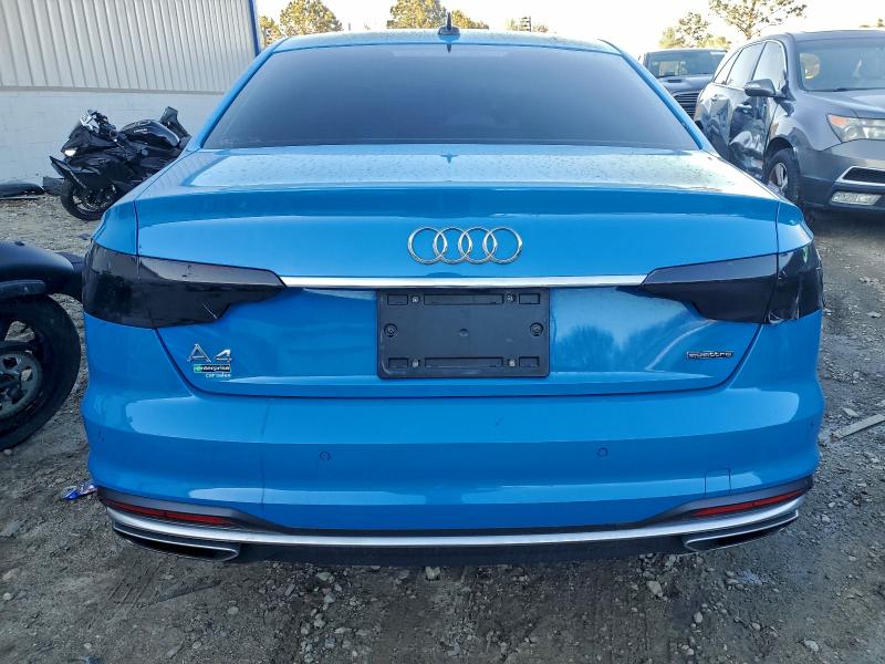Фото 6 - AUDI A4