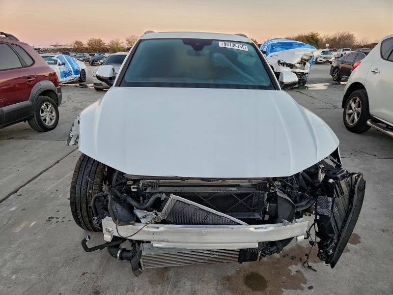 Фото 5 - AUDI Q5