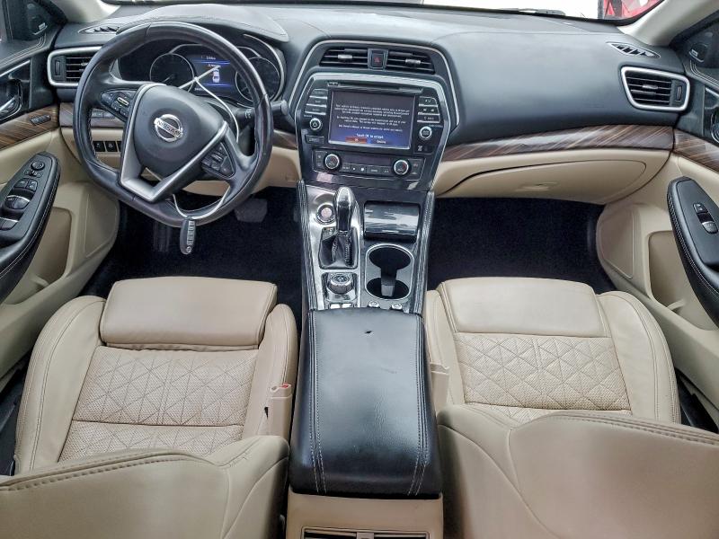 Фото 8 - NISSAN MAXIMA