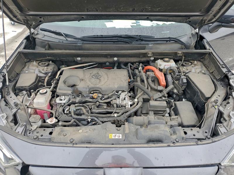 Фото 12 - TOYOTA RAV4