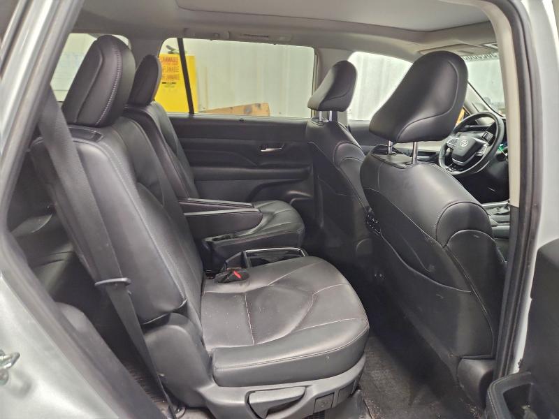 Фото 10 - TOYOTA GRAND HIGH