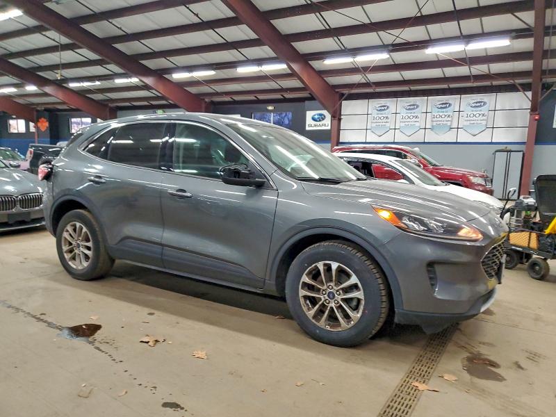 Фото 4 - FORD ESCAPE