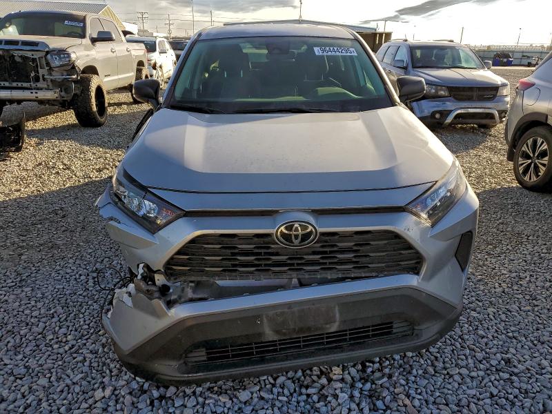 Фото 5 - TOYOTA RAV4