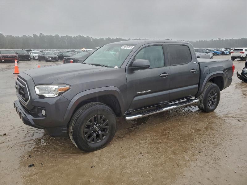 Фото 1 - TOYOTA TACOMA