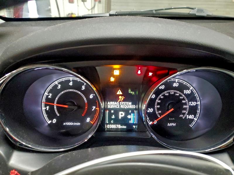 Фото 9 - MITSUBISHI OUTLANDER