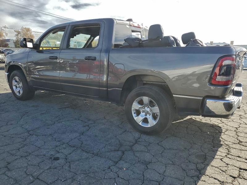 Фото 2 - RAM 1500