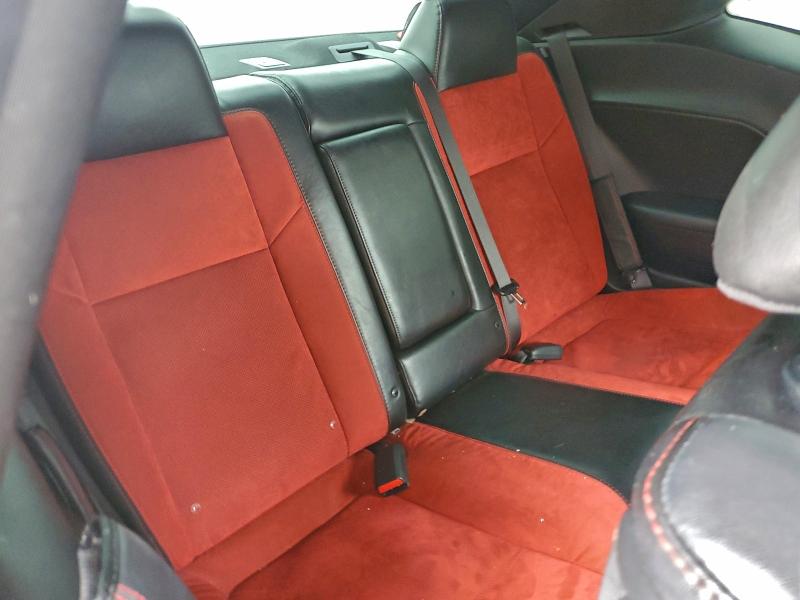 Фото 10 - DODGE CHALLENGER