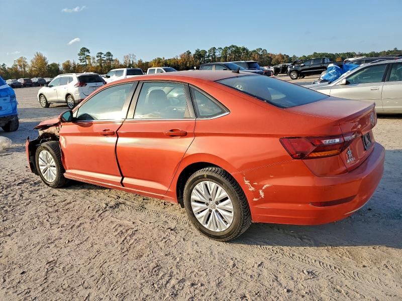 Фото 2 - VOLKSWAGEN JETTA