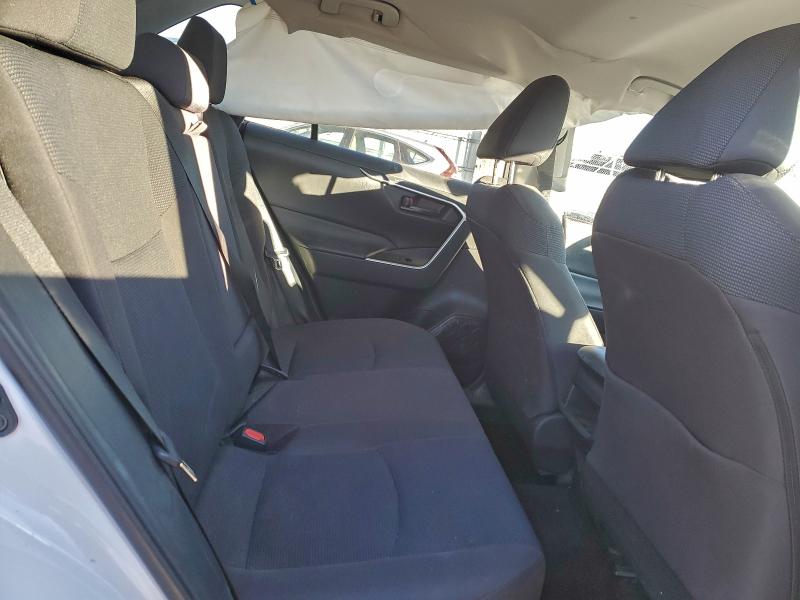 Фото 11 - TOYOTA RAV4