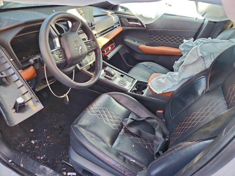 Фото 7 - MITSUBISHI OUTLANDER