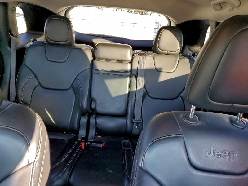 Фото 10 - JEEP GRAND CHER