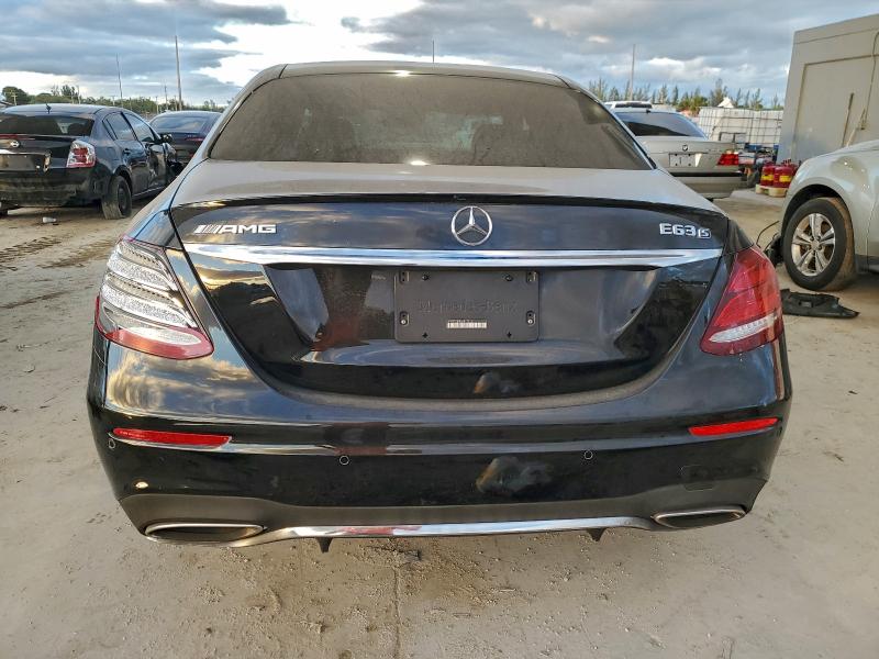 Фото 6 - MERCEDES-BENZ E-CLASS