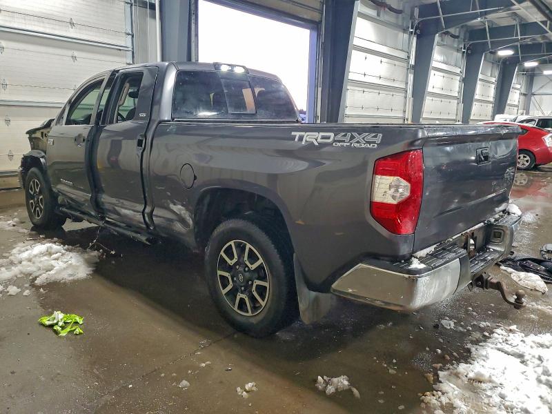 Фото 2 - TOYOTA TUNDRA