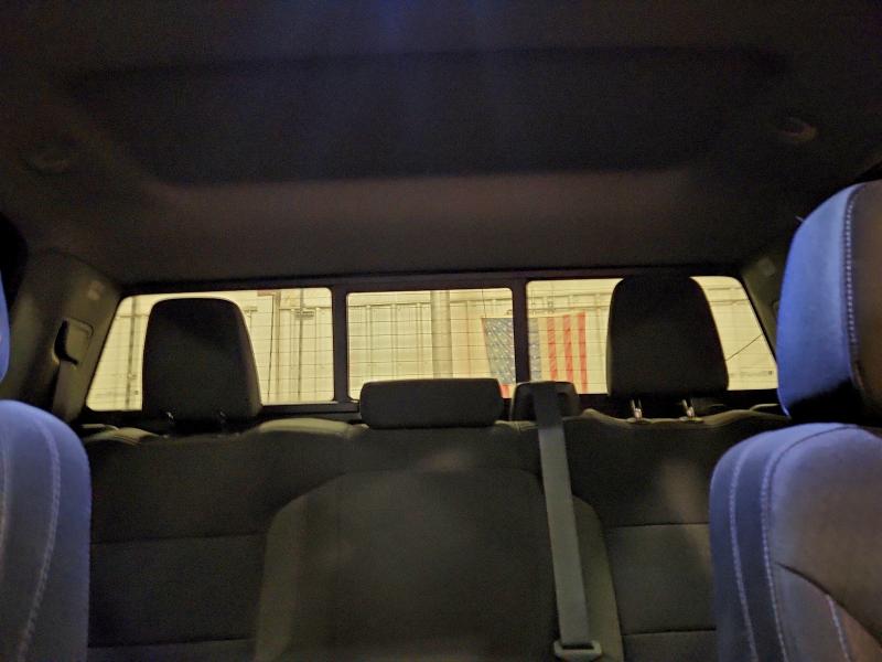 Фото 10 - GMC SIERRA