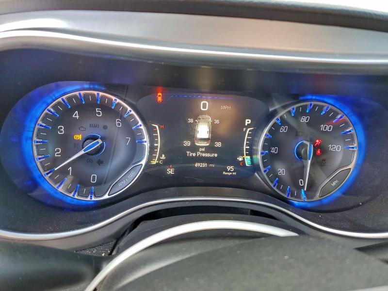 Фото 9 - CHRYSLER PACIFICA