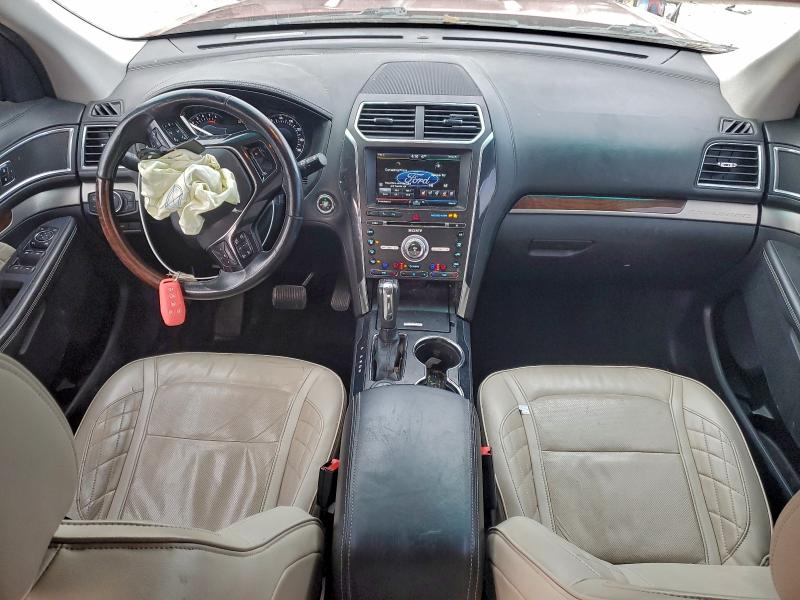 Фото 8 - FORD EXPLORER