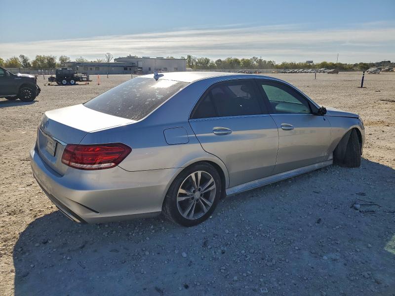 Фото 3 - MERCEDES-BENZ E-CLASS