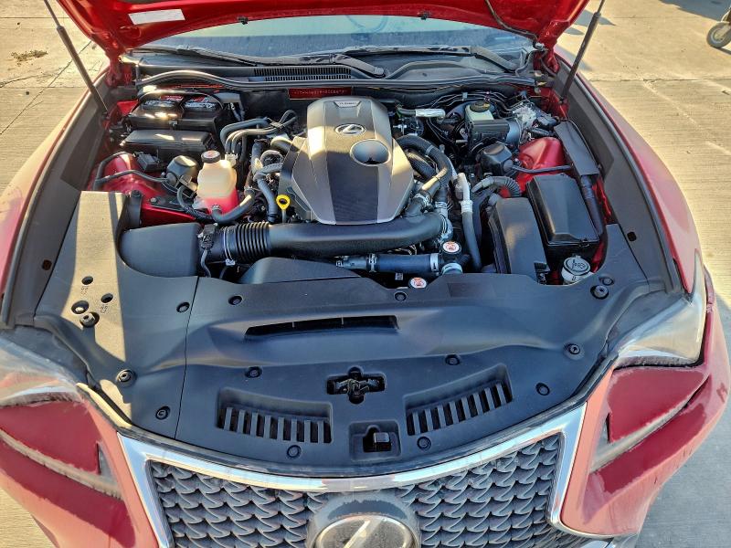 Фото 11 - LEXUS RC