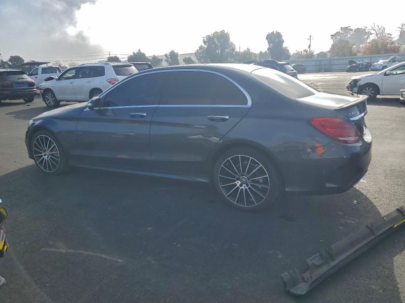 Фото 2 - MERCEDES-BENZ C-CLASS