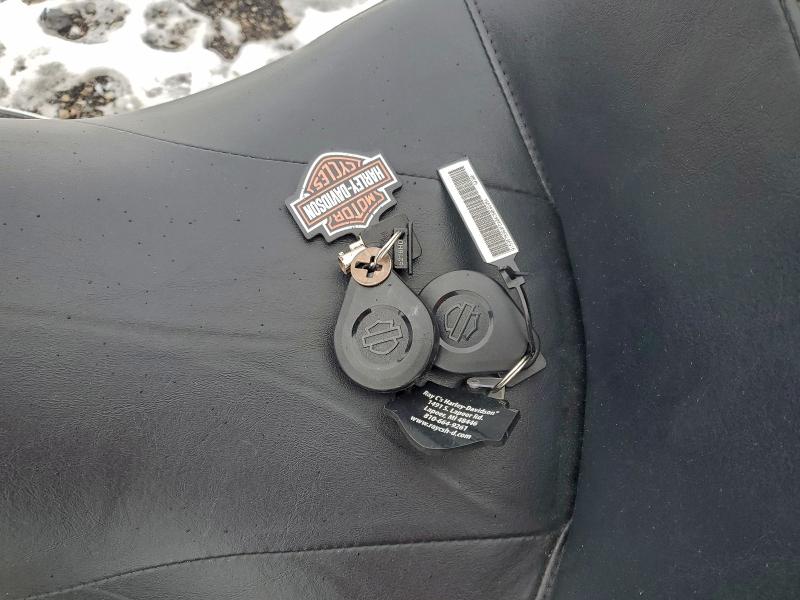 HARLEY-DAVIDSON FL 2018