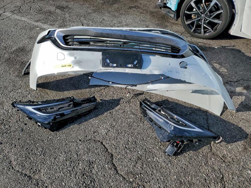 Фото 12 - TOYOTA PRIUS