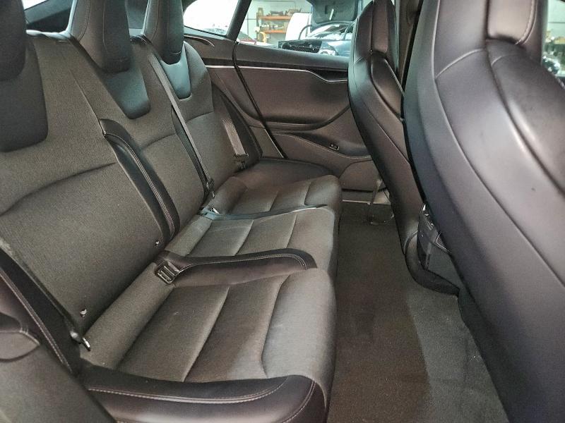 Фото 10 - TESLA MODEL S