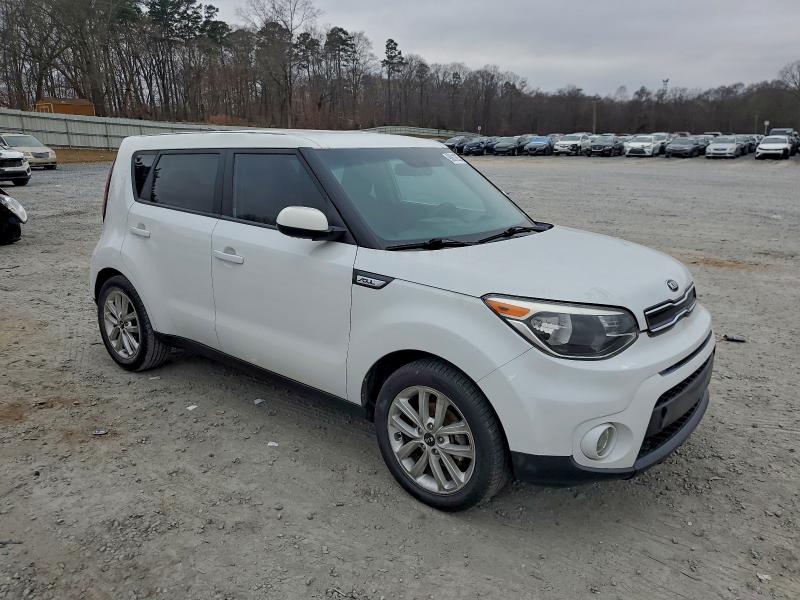 Фото 4 - KIA SOUL