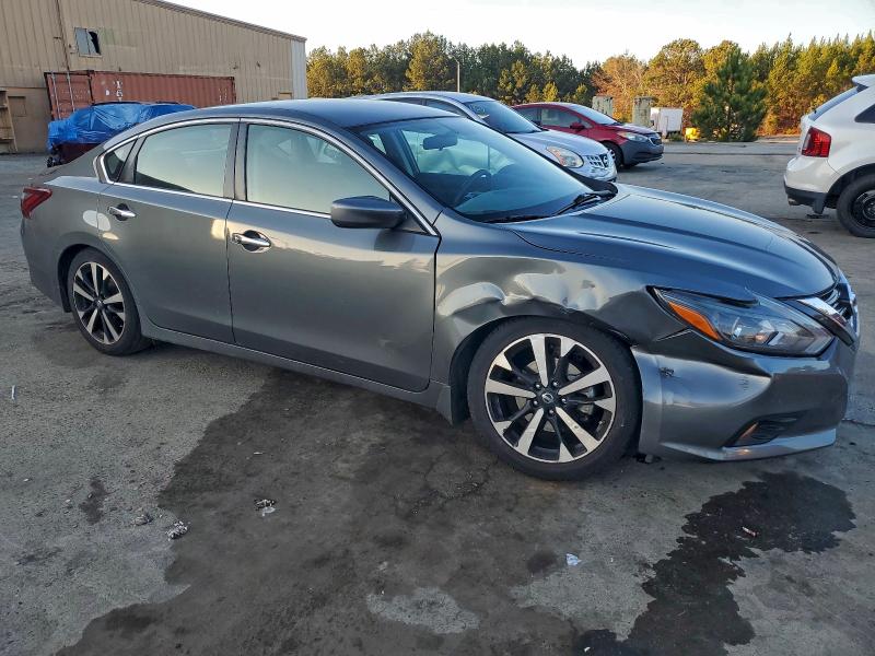 Фото 4 - NISSAN ALTIMA