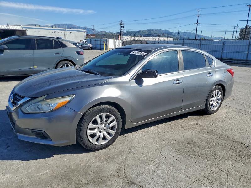 Фото 1 - NISSAN ALTIMA