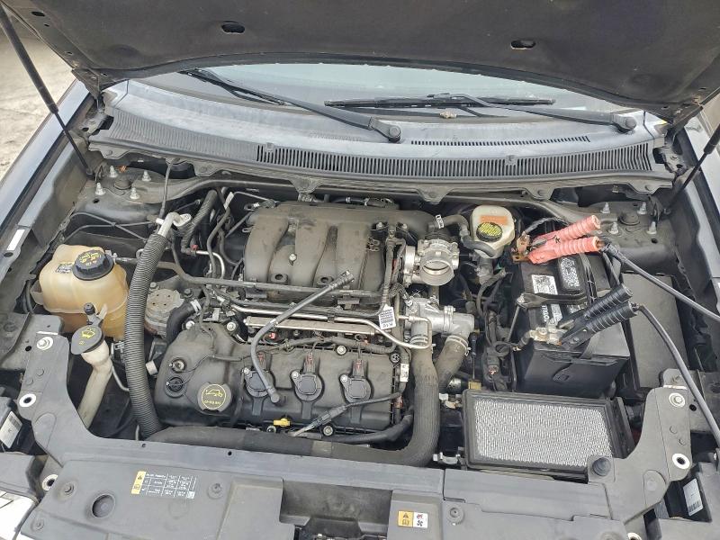 Фото 12 - FORD FLEX