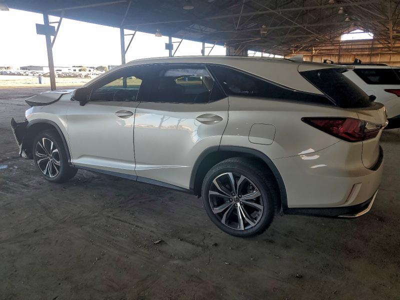 Фото 2 - LEXUS RX350